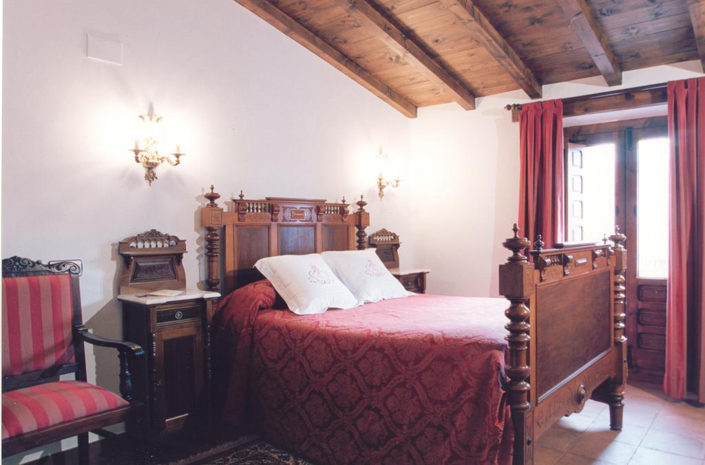 Hospederia Casa De La Torre Pensionat El Toboso Rum bild