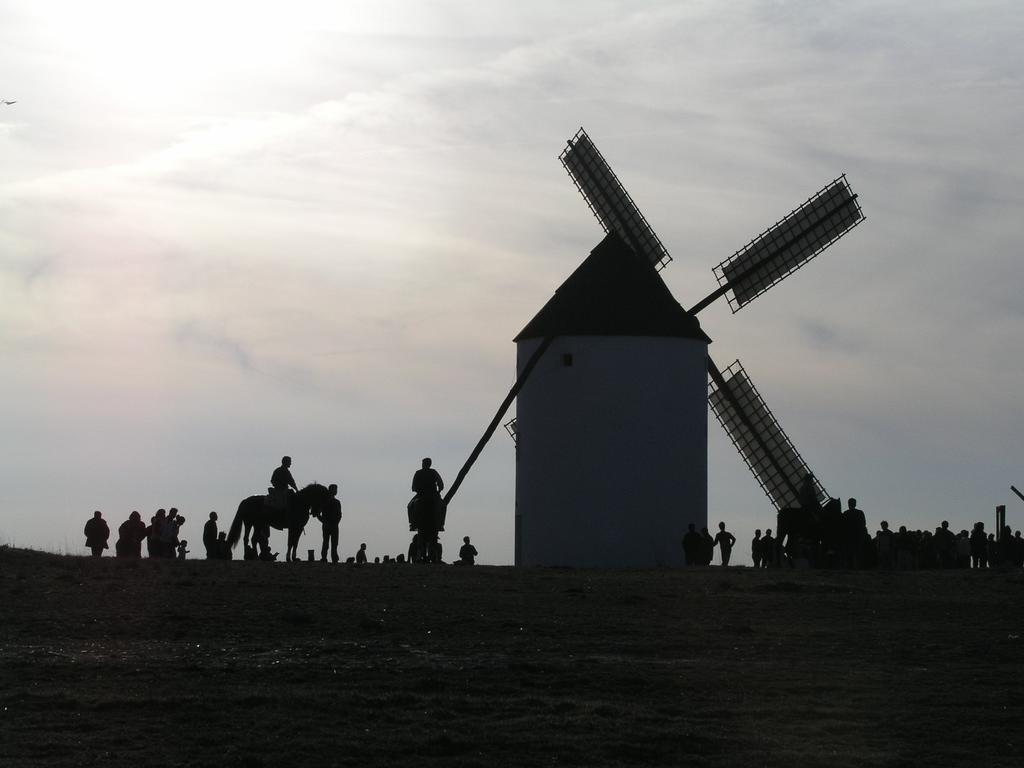 Hospederia Casa De La Torre Pensionat El Toboso Exteriör bild
