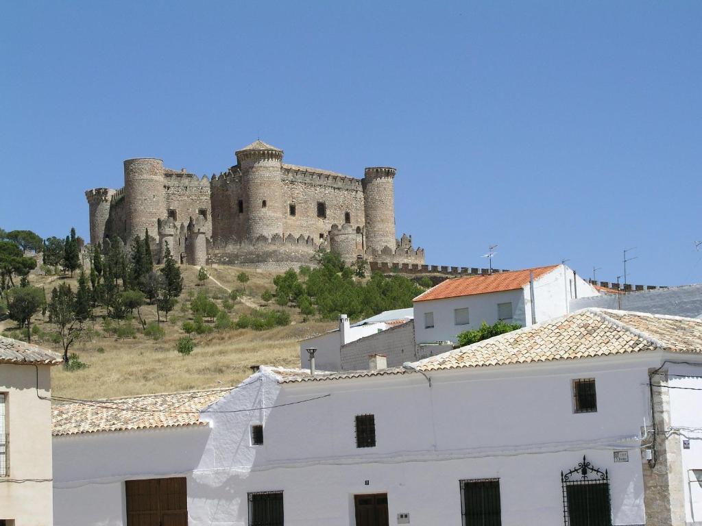 Hospederia Casa De La Torre Pensionat El Toboso Exteriör bild